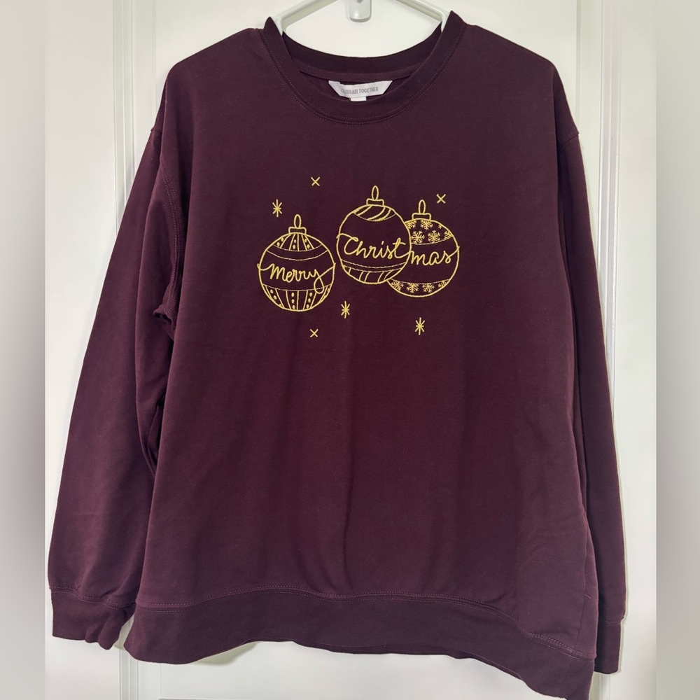 Maroon Christmas Sweatshirt with Gold Embroidery - XXL